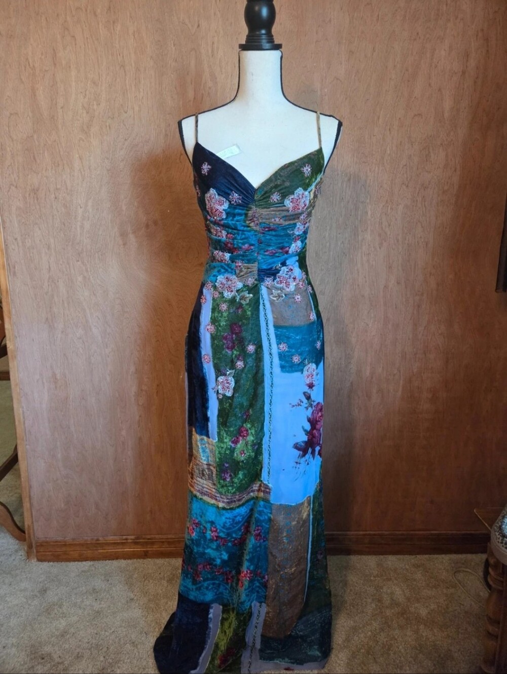 Badgley Mischka gown size 4 fits like a 2 beaded silk and velvet patchwork